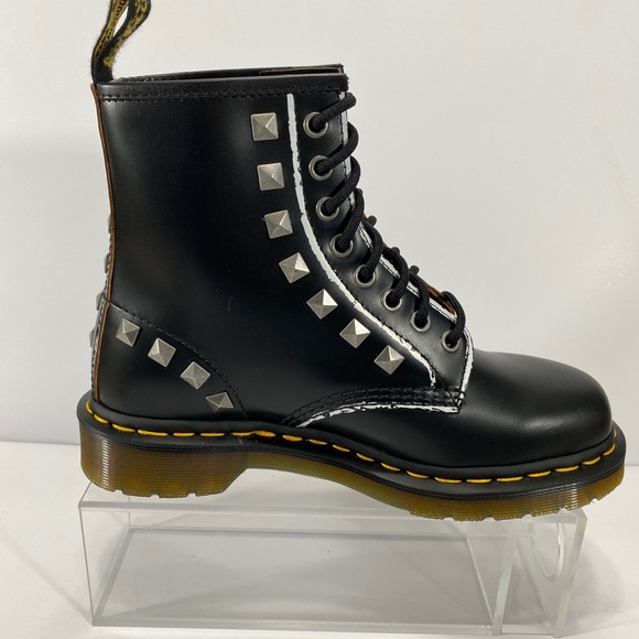 SOLD NEW DR MARTENS 1460 STUD CARE APPLIQUE BOOTS - Picture 3 of 11